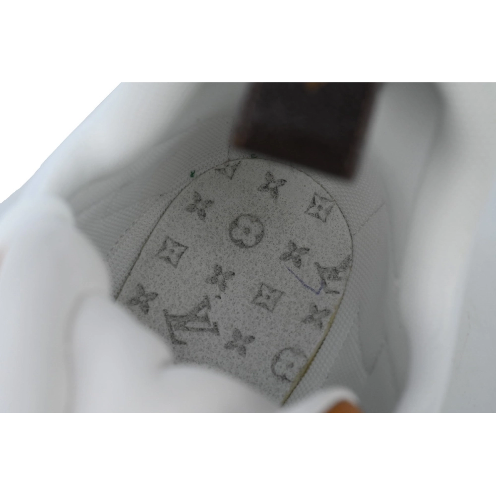 Louis Vuitton Archlight Sneakers 1ACHUP