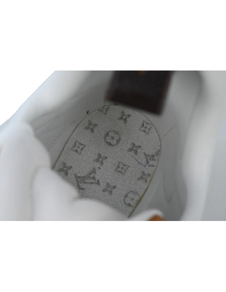 Louis Vuitton Archlight Sneakers 1ACHUP