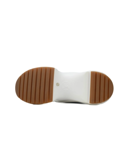 Louis Vuitton Archlight Sneakers 1ACHUP