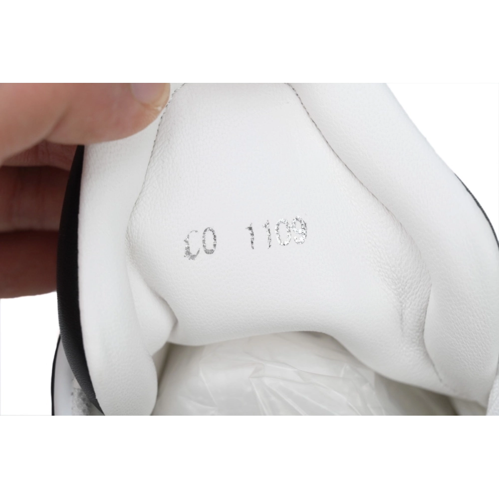 Louis Vuitton Archlight Sneakers 1AD2GE