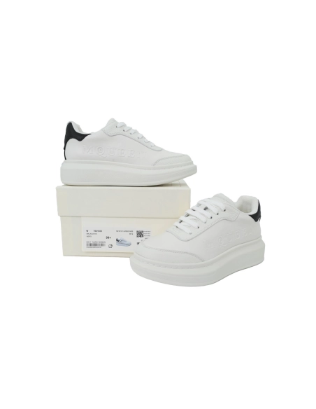 Alexander McQueen Sneaker Black Tail