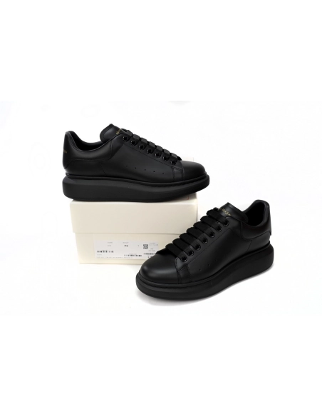 Alexander McQueen Oversized Black