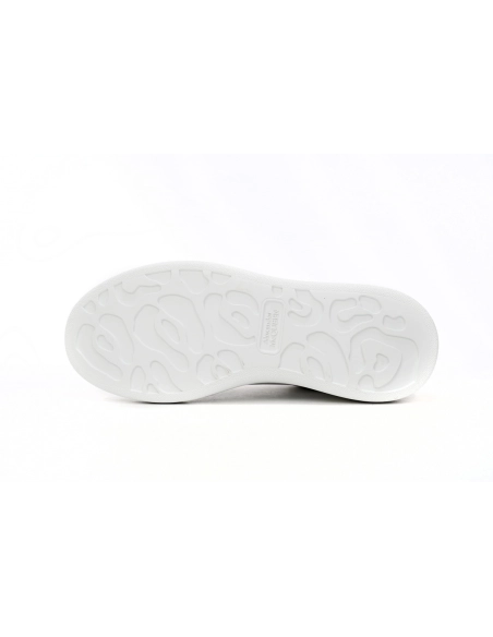 Alexander McQueen Oversized White Rainbow 553770WHX9P9035