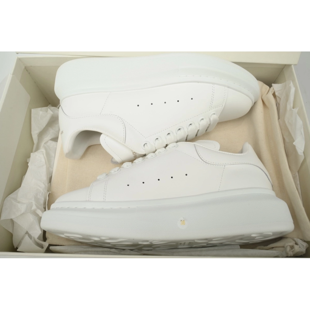 Alexander McQueen Oversized Leather Sneaker White 21295691