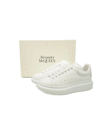 Alexander McQueen Oversized Leather Sneaker White 21295691