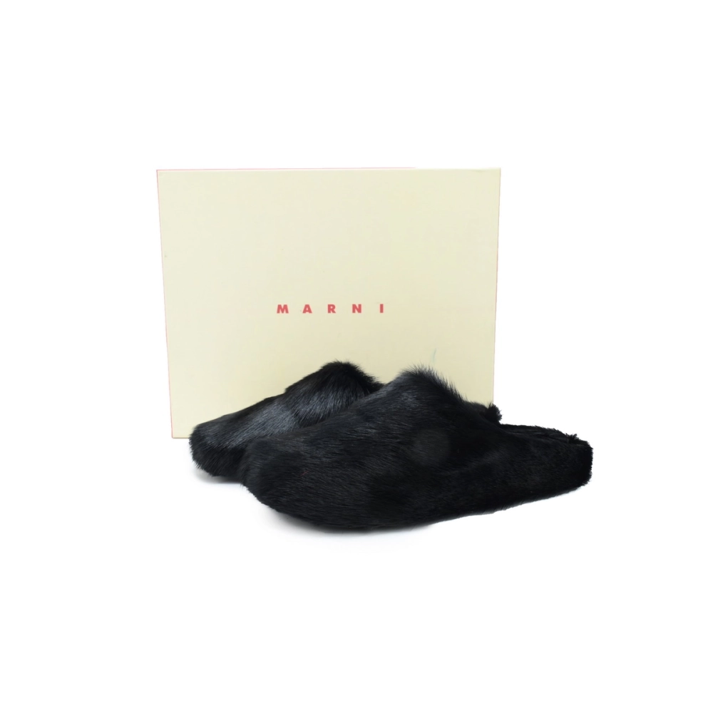 Marni Long-hair Calfskin Fussbett Sabot Black SBMR000600P412200N99