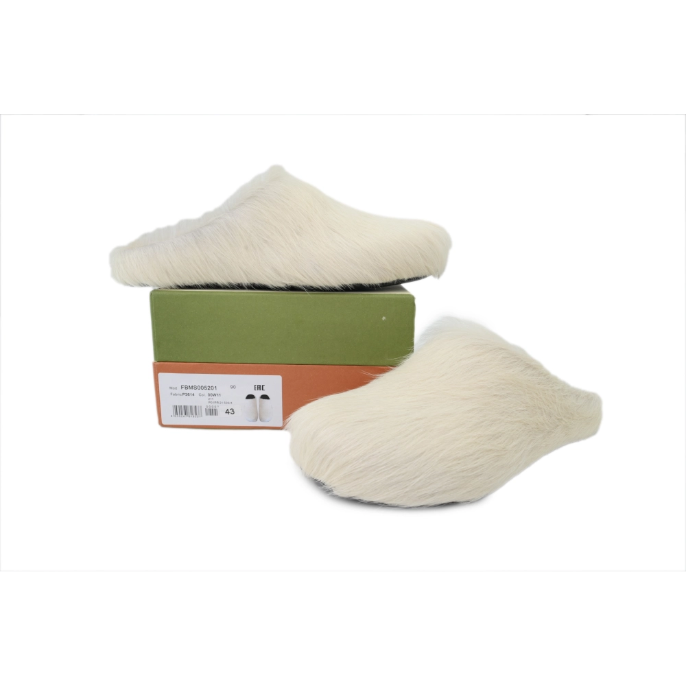 Marni Long-hair Calfskin Fussbett Sabot White