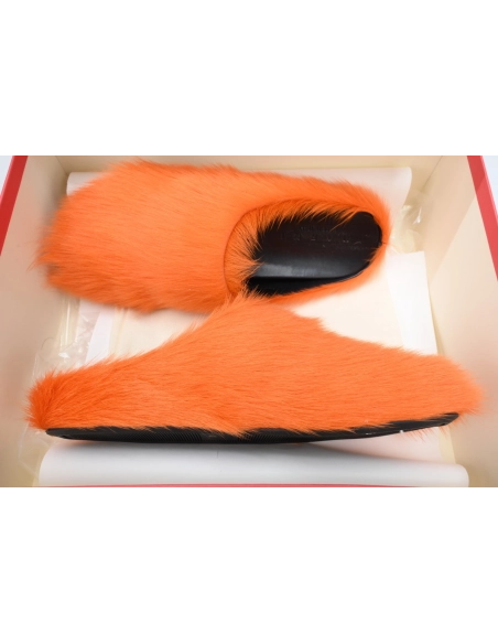 Marni Long-hair Calfskin Fussbett Sabot Orange