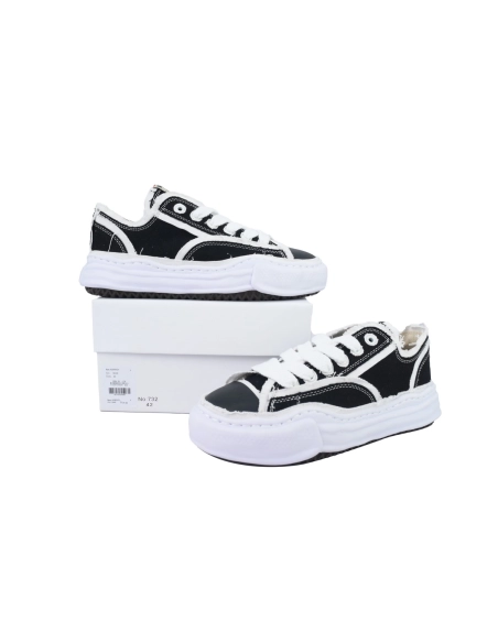 Mihara Yasuhiro Black And White Cloth NO.732