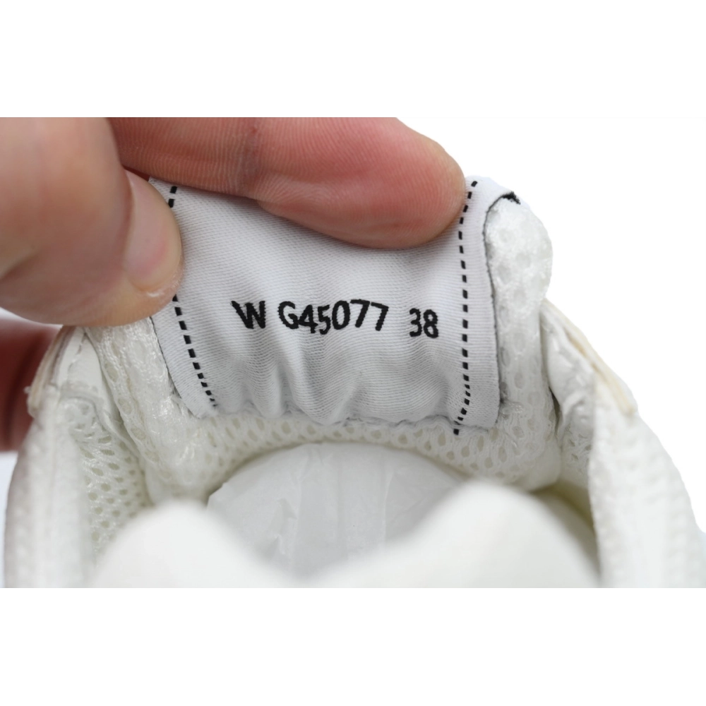 Chanel Fabric Laminated Low Top Sneakers White G45077 B16748NY264