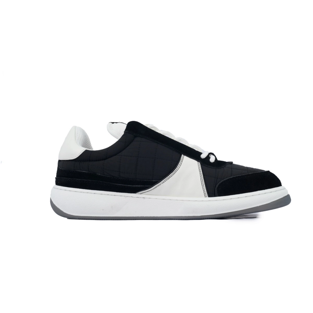 Chanel Stylish Skateboarding Shoes Black White