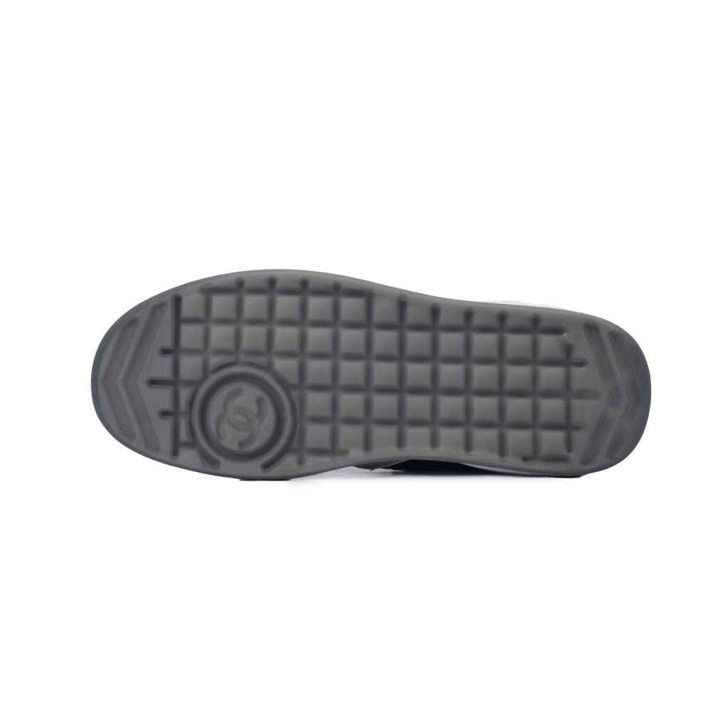 Chanel Stylish Skateboarding Shoes Black White