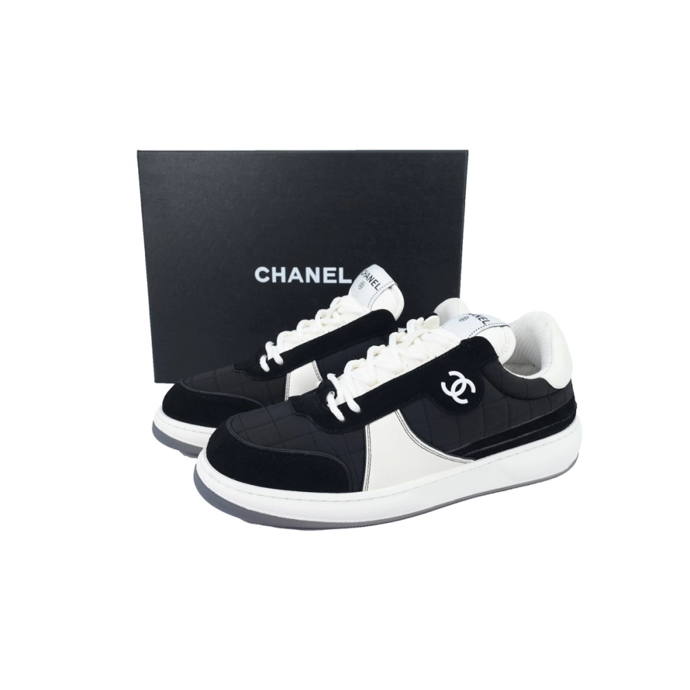 Chanel Stylish Skateboarding Shoes Black White