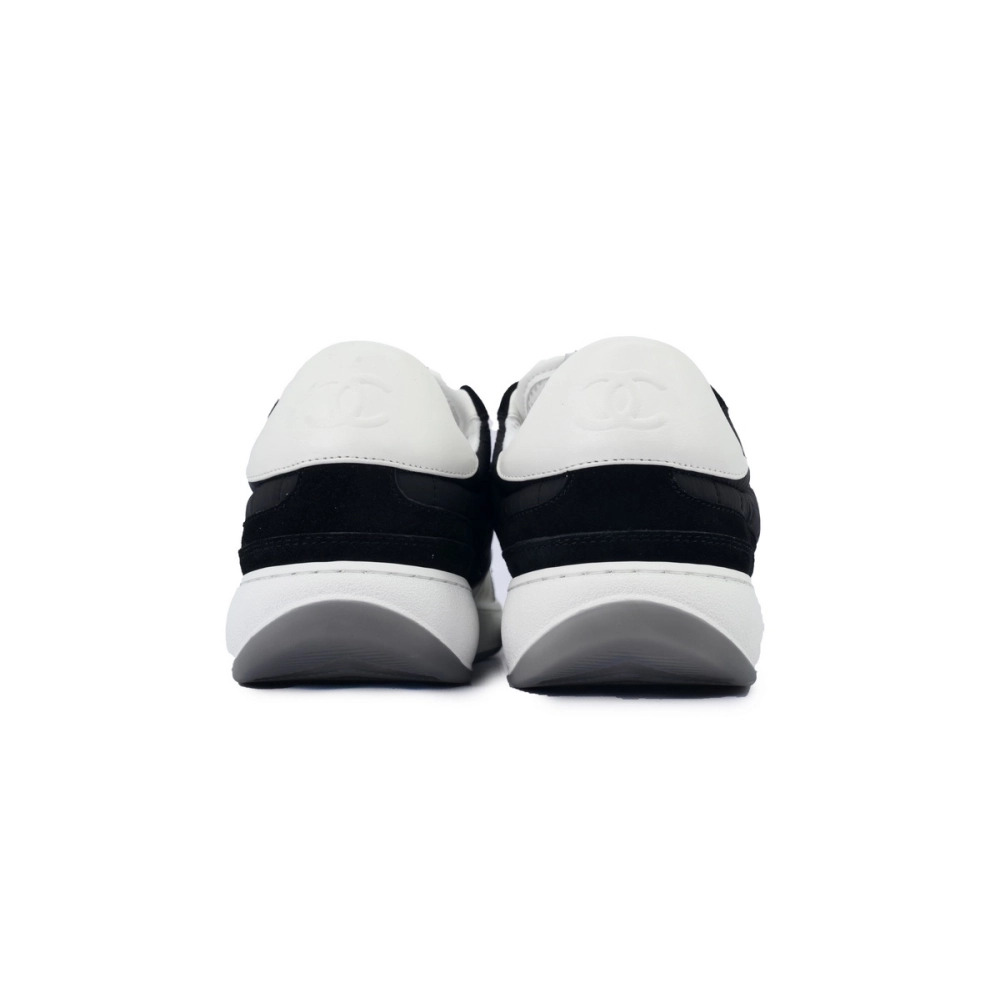 Chanel Stylish Skateboarding Shoes Black White