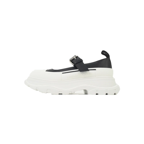 Alexander McQueen Womens Tread Slick Mary Jane In Black