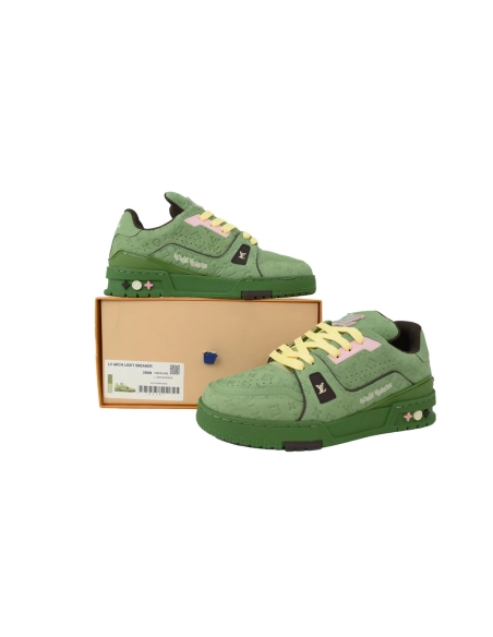 Louis Vuitton Trainer 54 Green Embossed