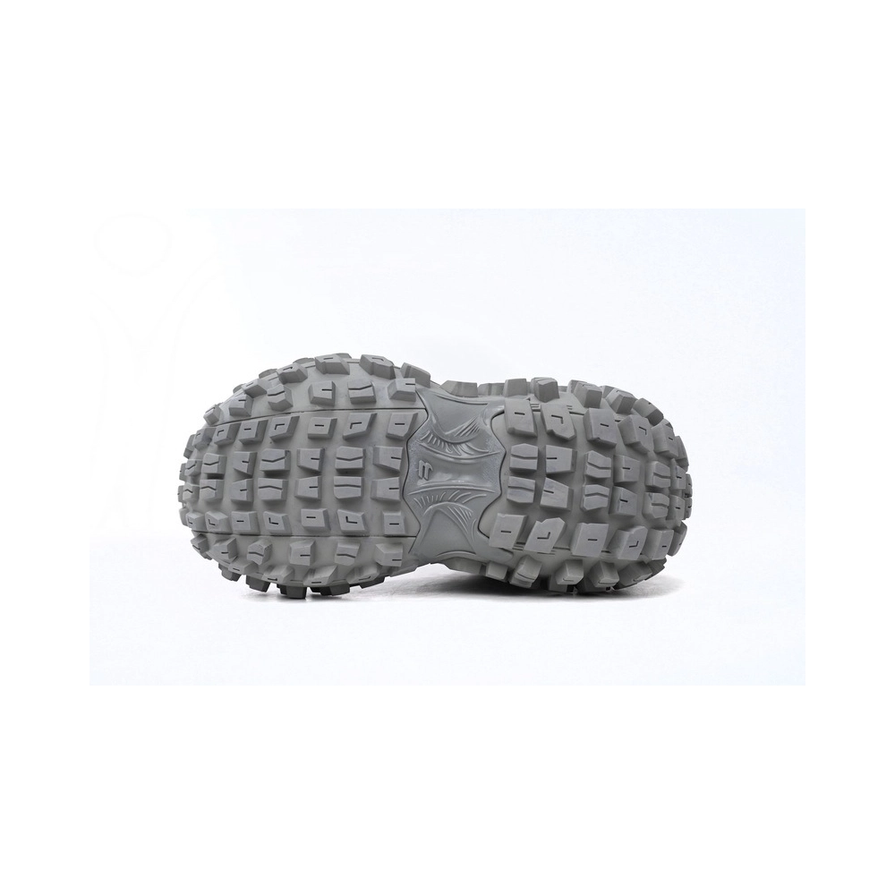 Balenciaga Defender Grey 685613W2RA61200