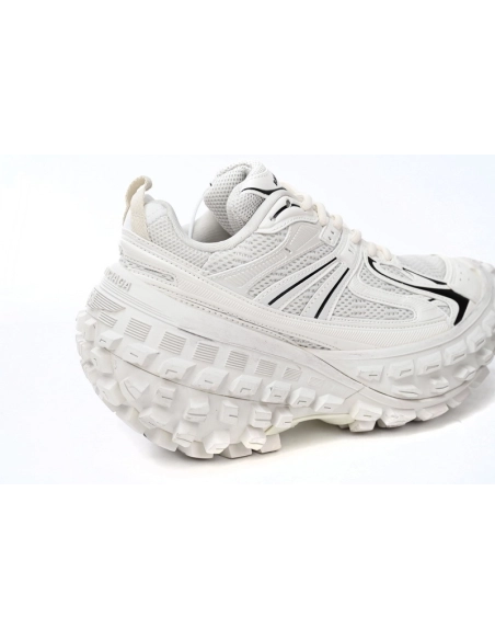 Balenciaga Defender Light Beige 685613W2RAA9110