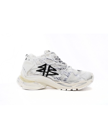 Balenciaga Runner Graffiti White 677403W3RBQ9010
