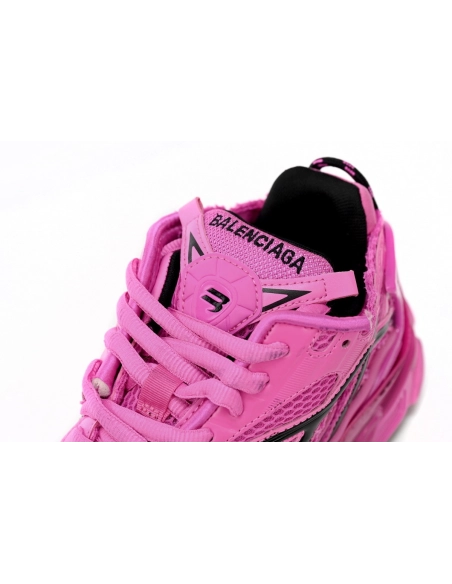 Balenciaga Runner Fuchsia Pink 677402W3RB25510