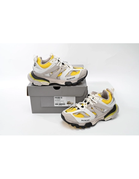 Balenciaga Track Black And Yellow Tail 542436W1ST30258