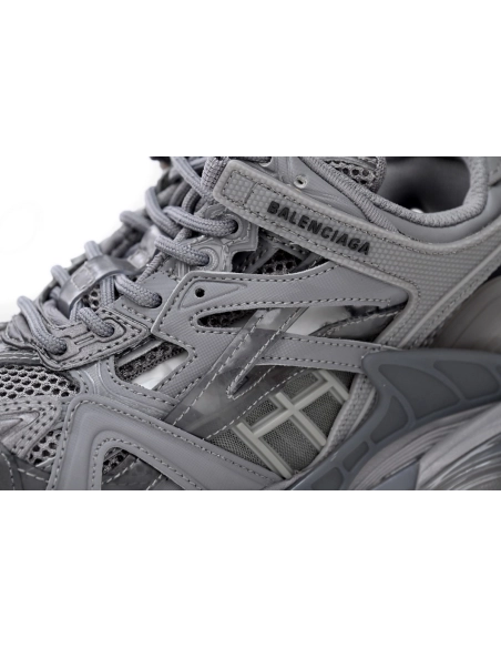 Balenciaga Track.2 Sneaker Clear Sole Grey 668823W3CT11800