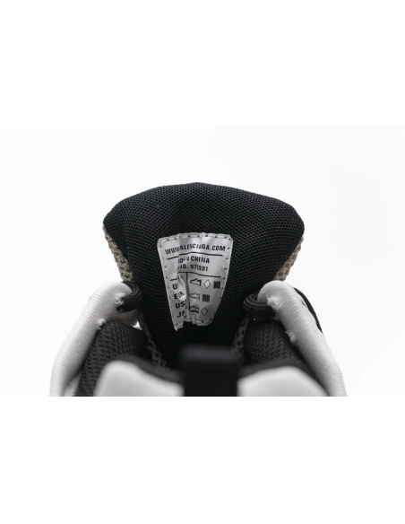 Balenciaga Track.2 Sneaker Champagne Black 570391 W2GN9 2009