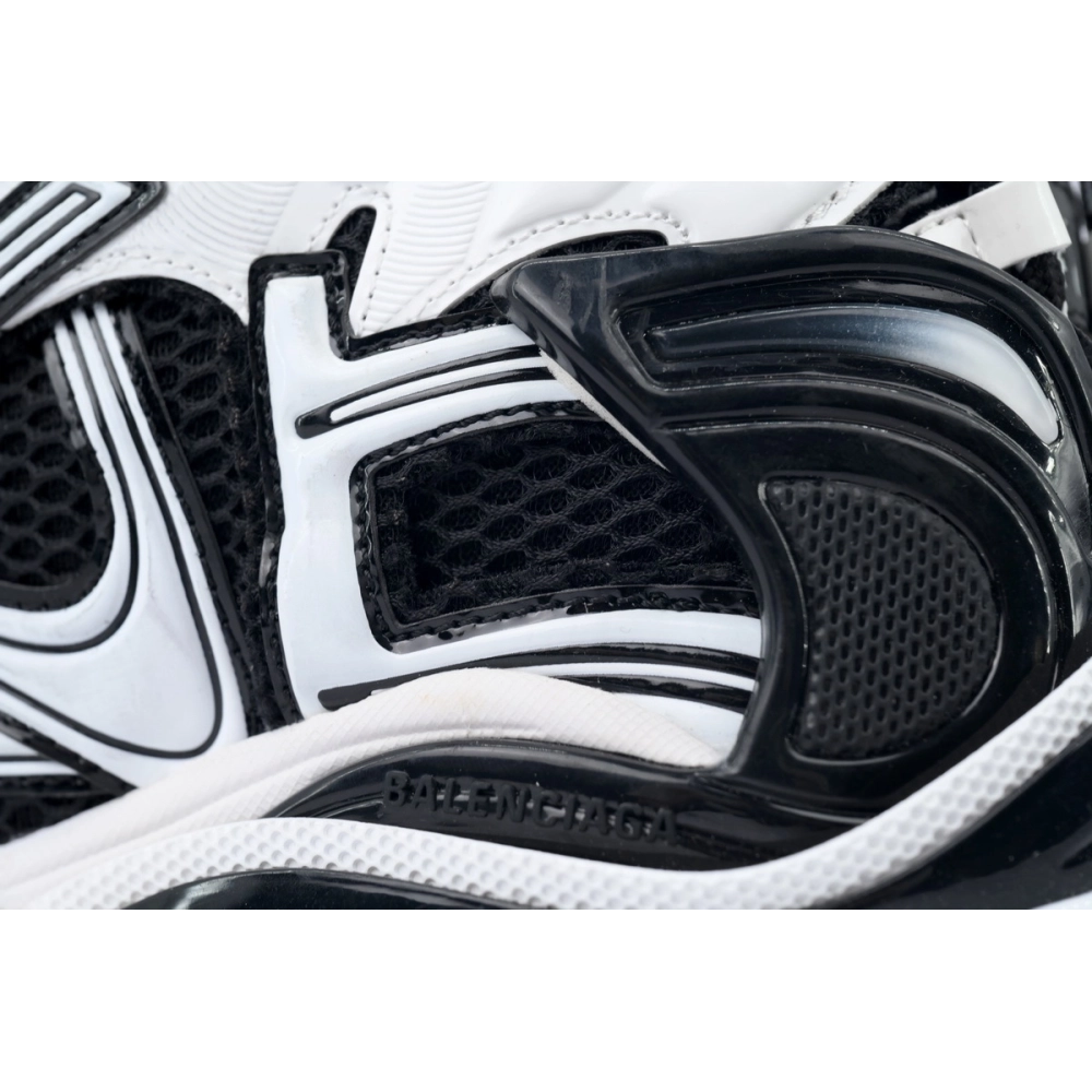 Balenciaga Runner Sneaker White Black 772774 W3RMU 9010
