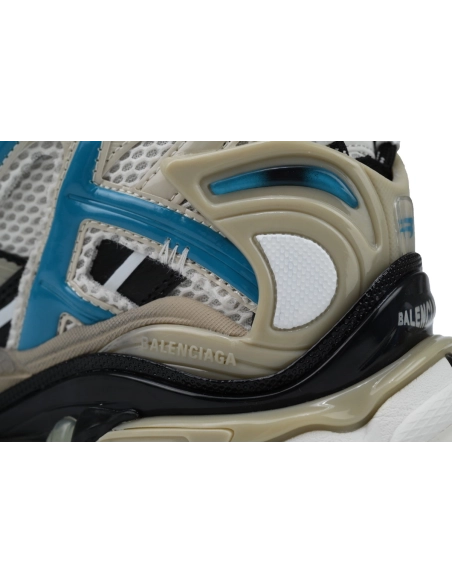 Balenciaga Runner Beige Grey Blue 677403 W0RB6 2028