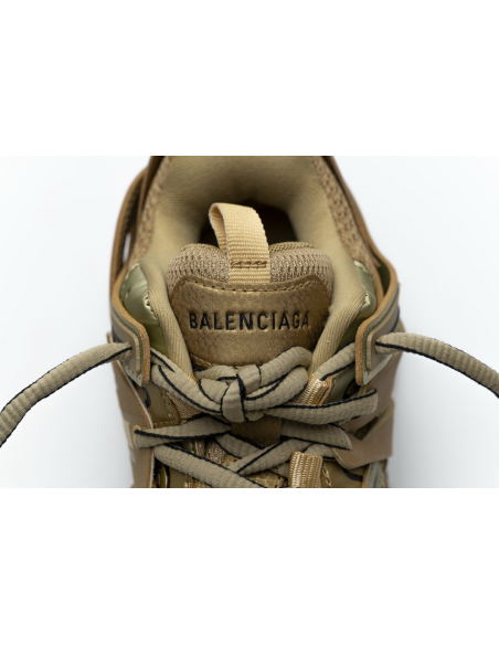 Balenciaga Track Gold 542436 W2CD1 8000