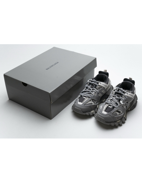Balenciaga Track Grey LED 542023W1GB71214