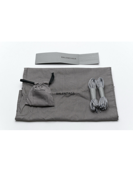 Balenciaga Track Grey LED 542023W1GB71214