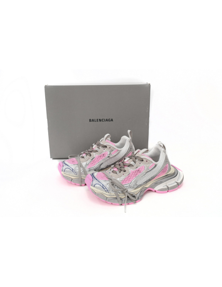Balenciaga 3XL Sneaker in White Pink 734734W3XL59050