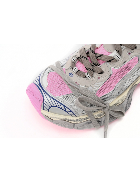 Balenciaga 3XL Sneaker in White Pink 734734W3XL59050
