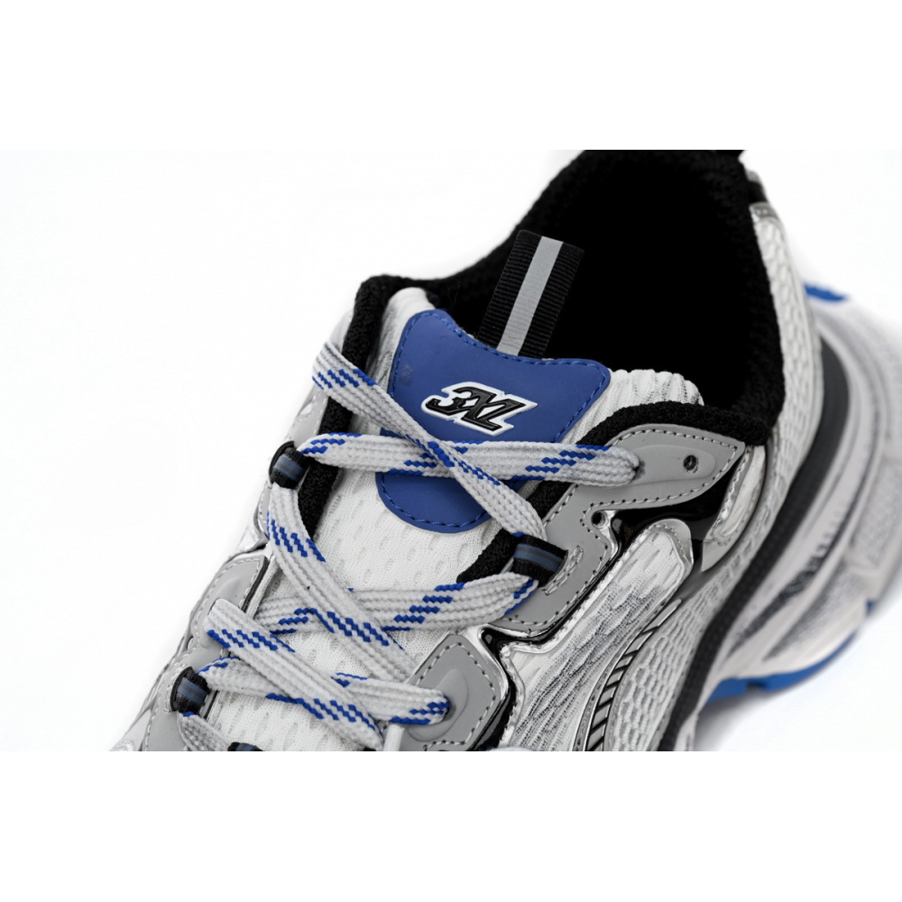 Balenciaga 3XL Sneaker in Black And White Blue 734734W3RB70226