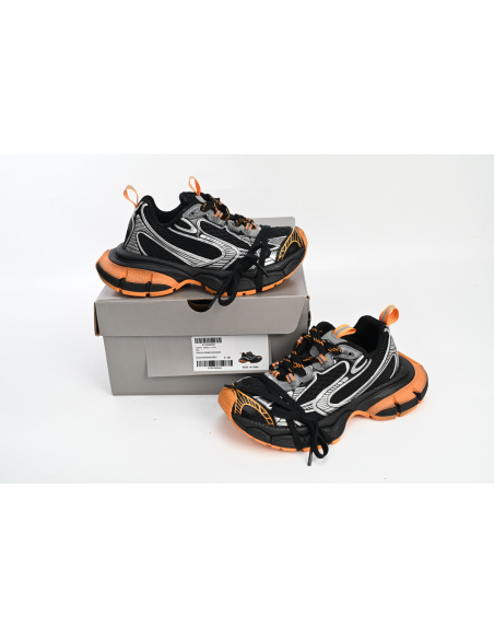 Balenciaga 3XL Sneaker in All Black Orange 734731W3XL31178