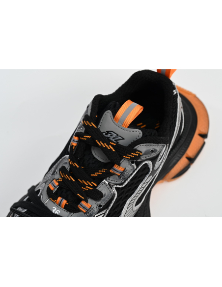 Balenciaga 3XL Sneaker in All Black Orange 734731W3XL31178