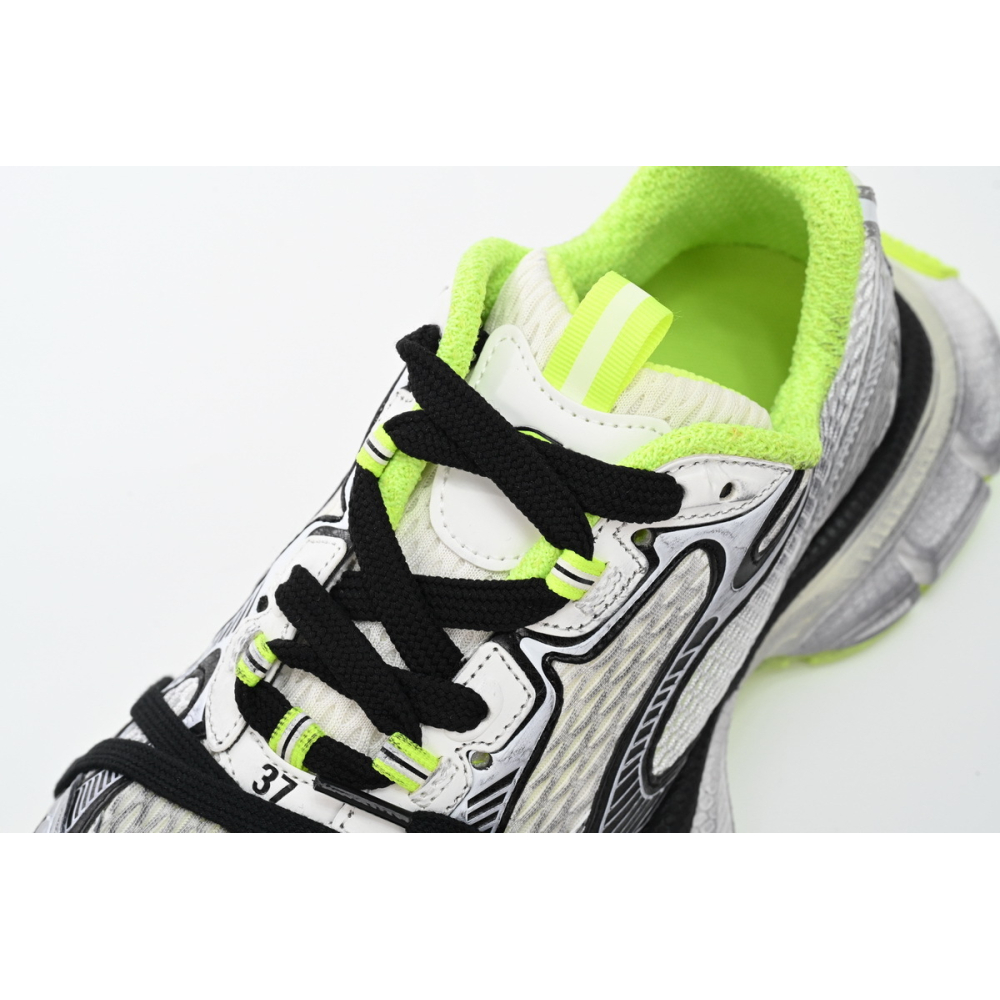 Balenciaga 3XL Sneaker in Black And White Yellow 734734W3XL69031
