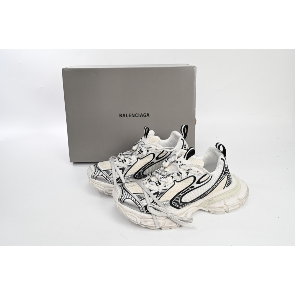 Balenciaga 3XL Sneaker in Silver Rice White Black 542229W1RB50352