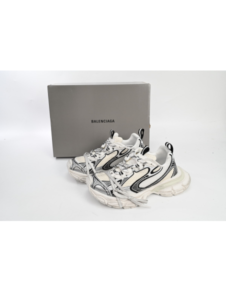 Balenciaga 3XL Sneaker in Silver Rice White Black 542229W1RB50352