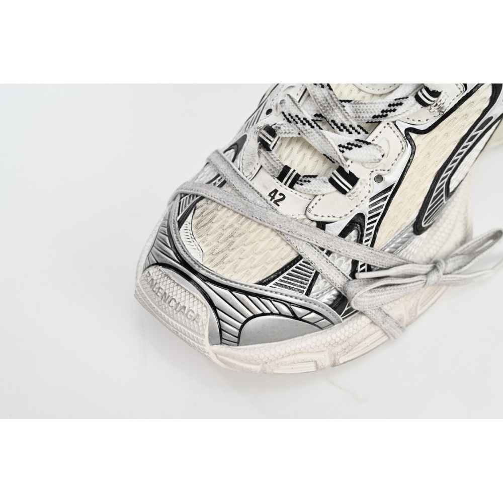Balenciaga 3XL Sneaker in Silver Rice White Black 542229W1RB50352
