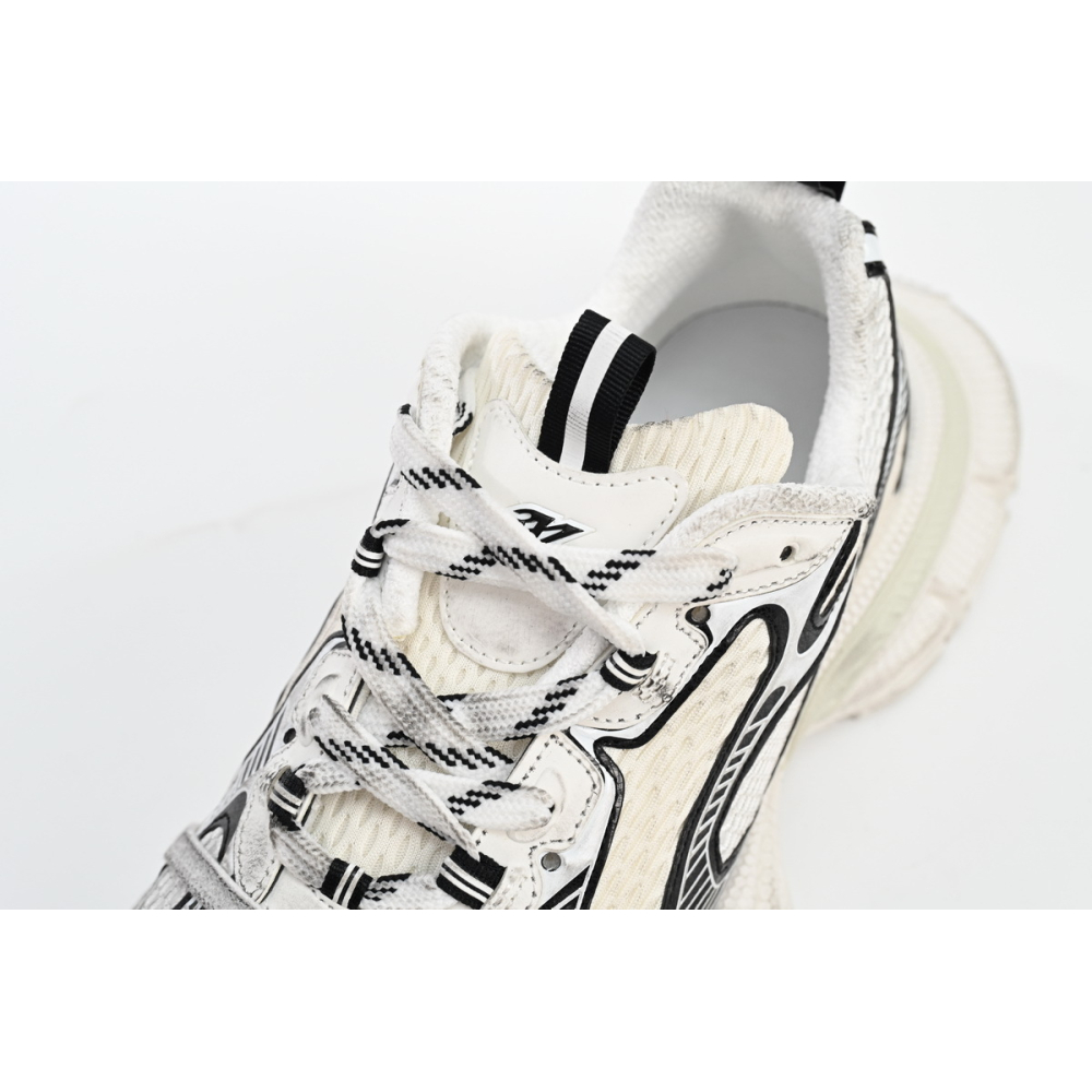 Balenciaga 3XL Sneaker in Silver Rice White Black 542229W1RB50352