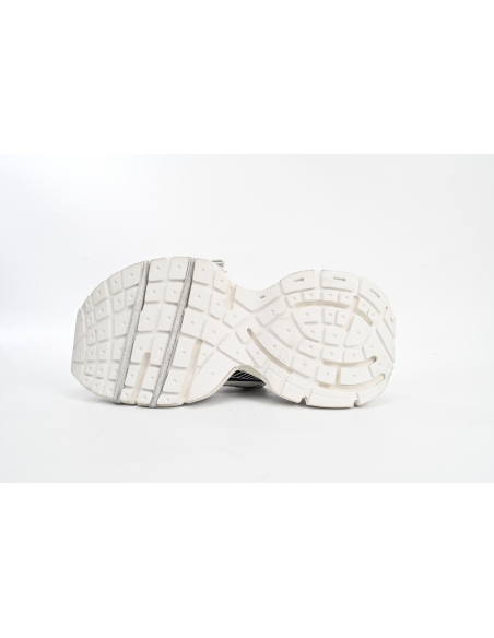 Balenciaga 3XL Sneaker in Silver Rice White Black 542229W1RB50352