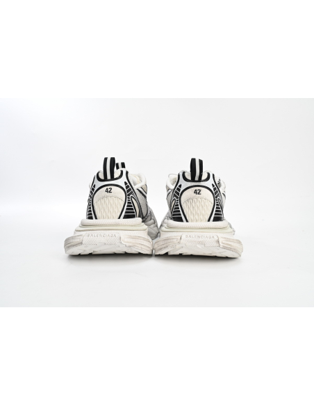 Balenciaga 3XL Sneaker in Silver Rice White Black 542229W1RB50352