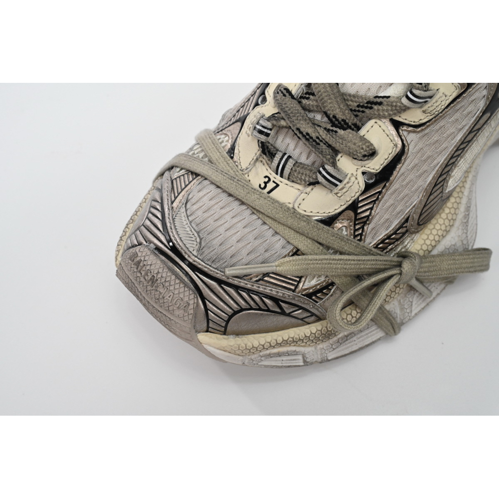 Balenciaga 3XL Sneaker in Black Gray White Gold 734734W3XL60185