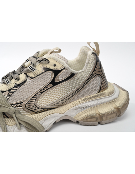 Balenciaga 3XL Sneaker in Black Gray White Gold 734734W3XL60185