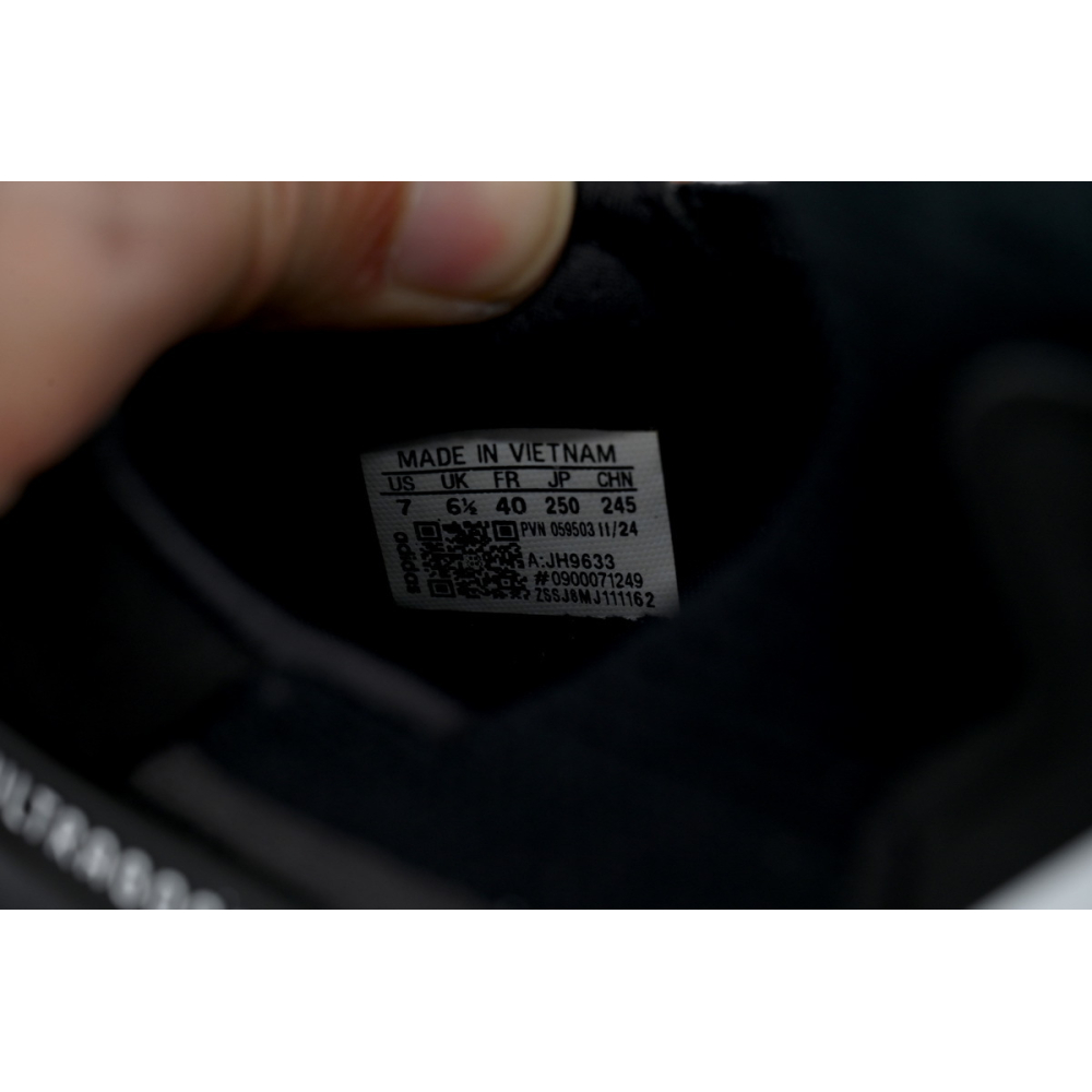 Adidas UltraBoost 5 Core Black JH9633