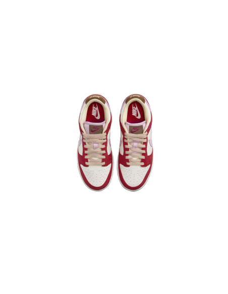 Nike Dunk Low PRM Bacon FB7910-600