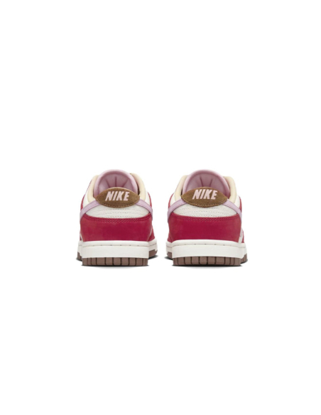 Nike Dunk Low PRM Bacon FB7910-600