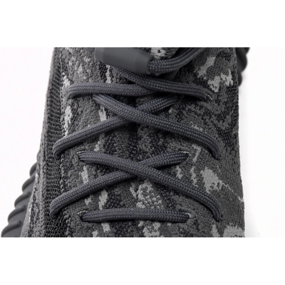Adidas Yeezy Boost 350 V2 Dark Salt ID4811